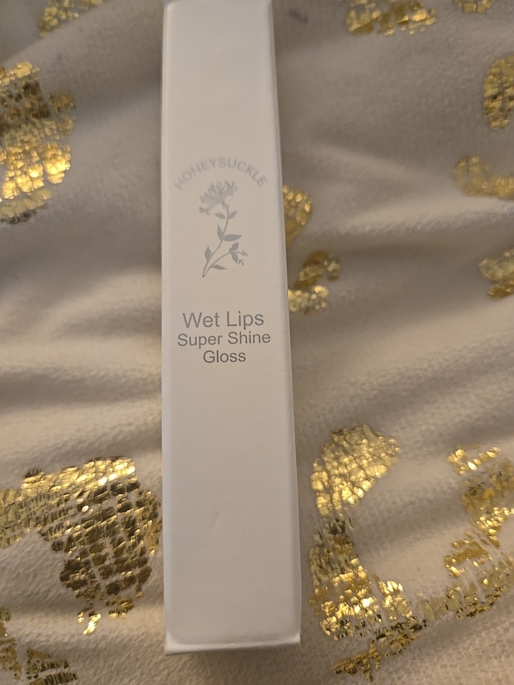 Brand New Skinn Cosmetics Honeysuckle Wet Lips Super Shine Gloss - Discontinued